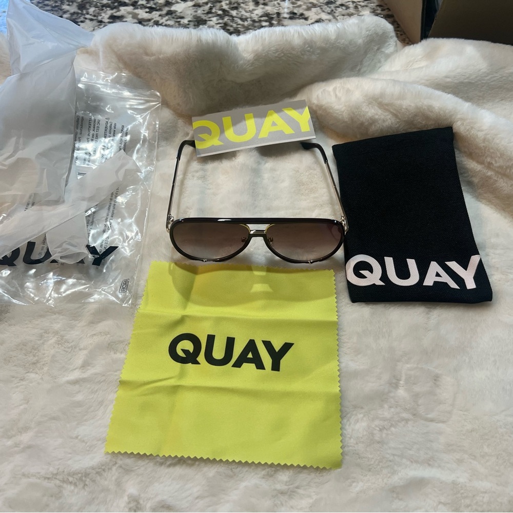 Quay Australia Brown and gold Sunglasses